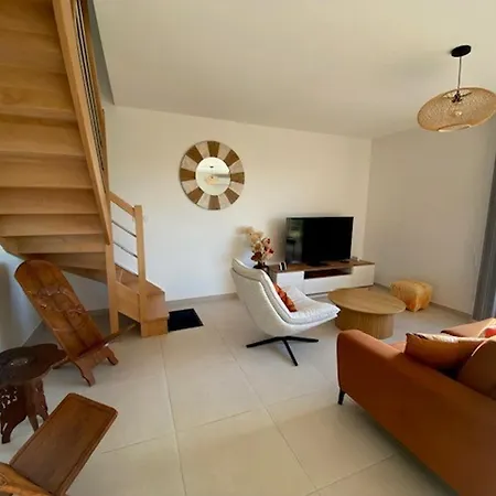 Neuve Au Calme Avec Jardin, Climatisation Et Wi-fi - Fr-1-503-182 *