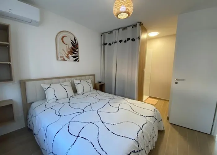 Semesterbostad Neuve Au Calme Avec Jardin, Climatisation Et Wi-fi - Fr-1-503-182 Balaruc-les-Bains